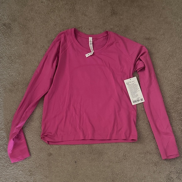 NWT Swiftly Tech Long Sleeve 2.0 Race -Sonic Pink - Picture 3 of 8